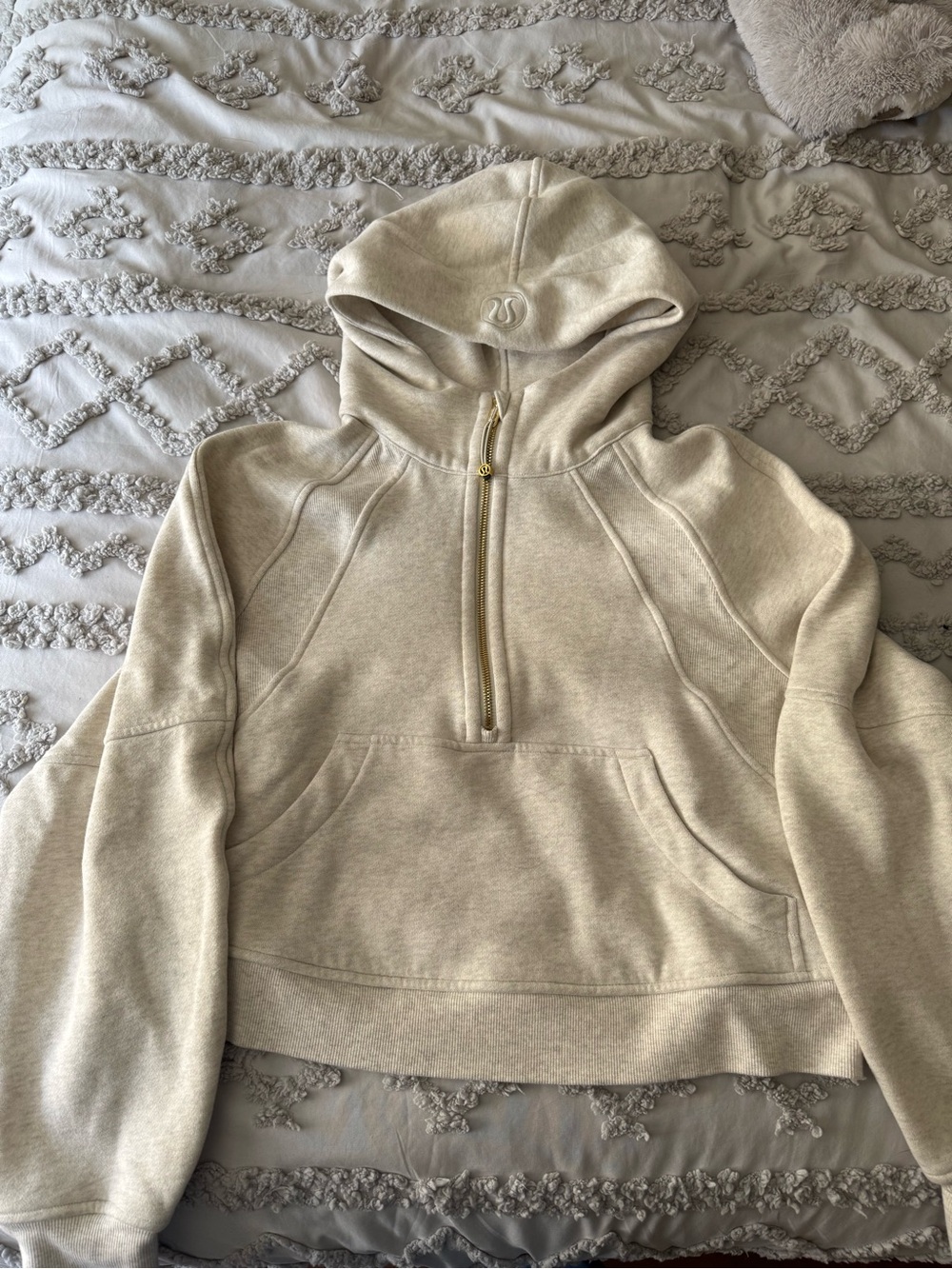 lululemon athletica Cream Half-Zip Hooded Pullover modest crop M/L